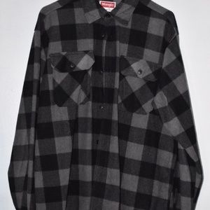 Wrangler thick grey flannel button down